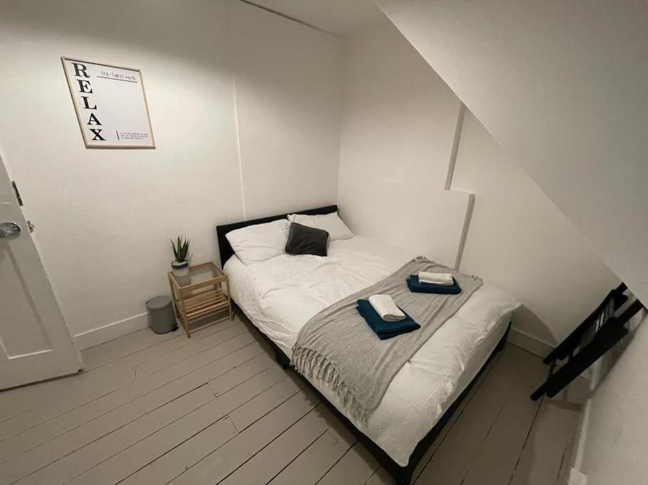 Beautiful 2 Bedroom On Tower Bridge London Luaran gambar