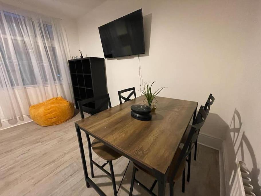 Beautiful 2 Bedroom On Tower Bridge London Luaran gambar
